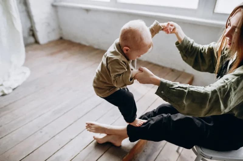 Czy pracodawca może zwolnić pracownika na urlopie wychowawczym? Sprawdź prawa i wyjątki