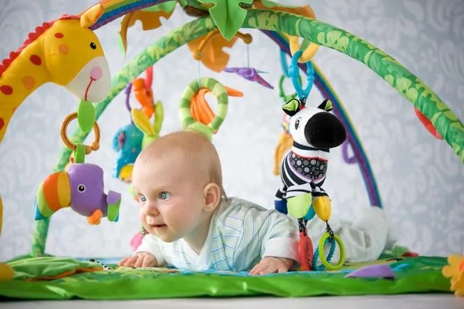Najlepsze maty sensoryczne dla niemowląt - ranking i opinie 2023