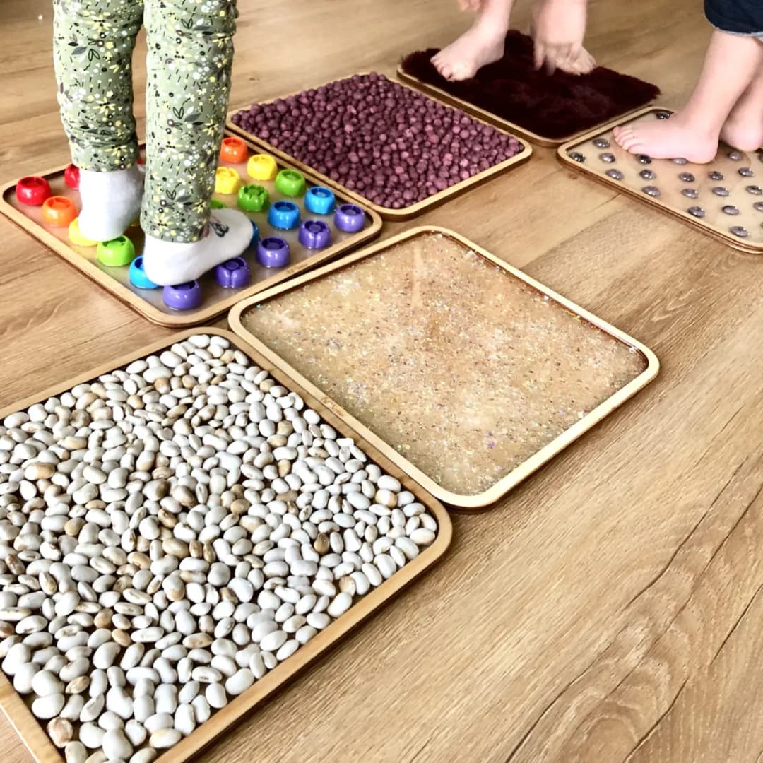 Najlepsze pomoce sensoryczne do przedszkola wspierające rozwój dzieci